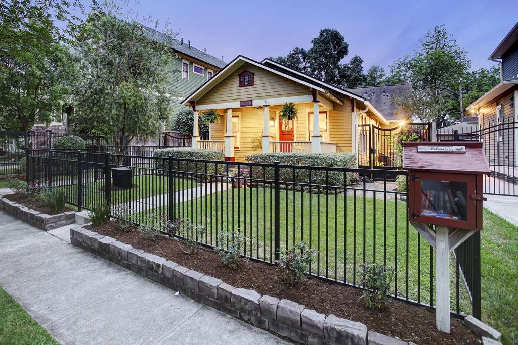 6th 1/2 Street